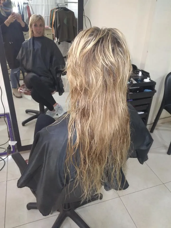 Las Chicas - Trabajo de peinado 18